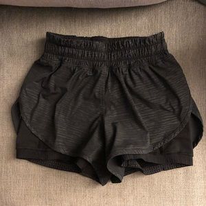 Lululemon Shorts with built-in spandex